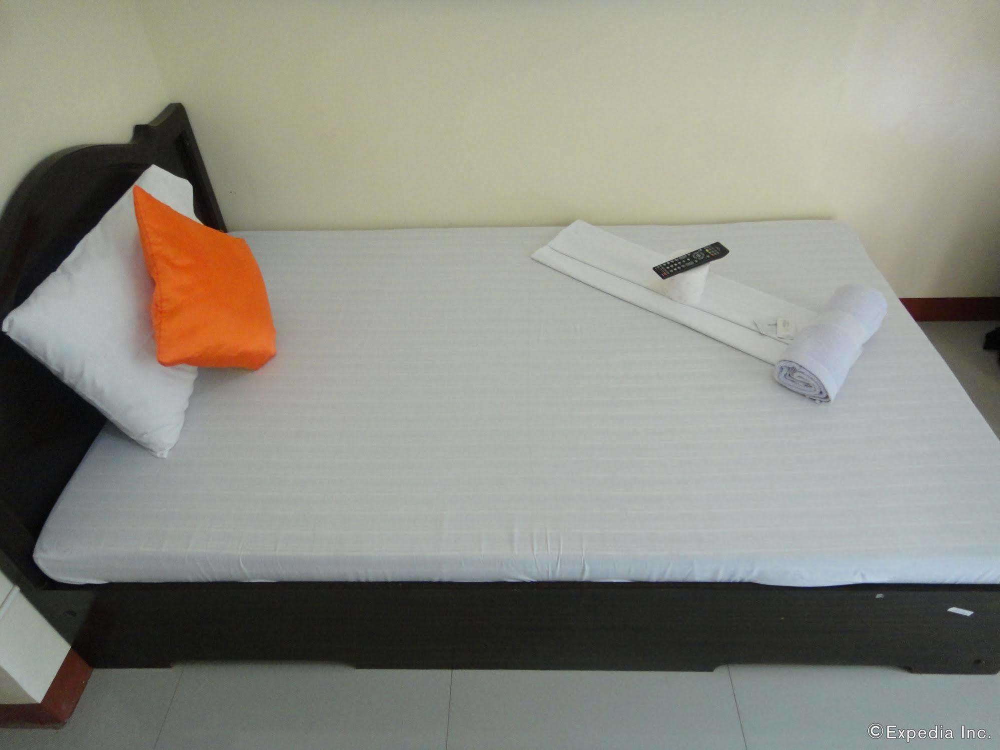 Amerson Pension Place Puerto Princesa Εξωτερικό φωτογραφία